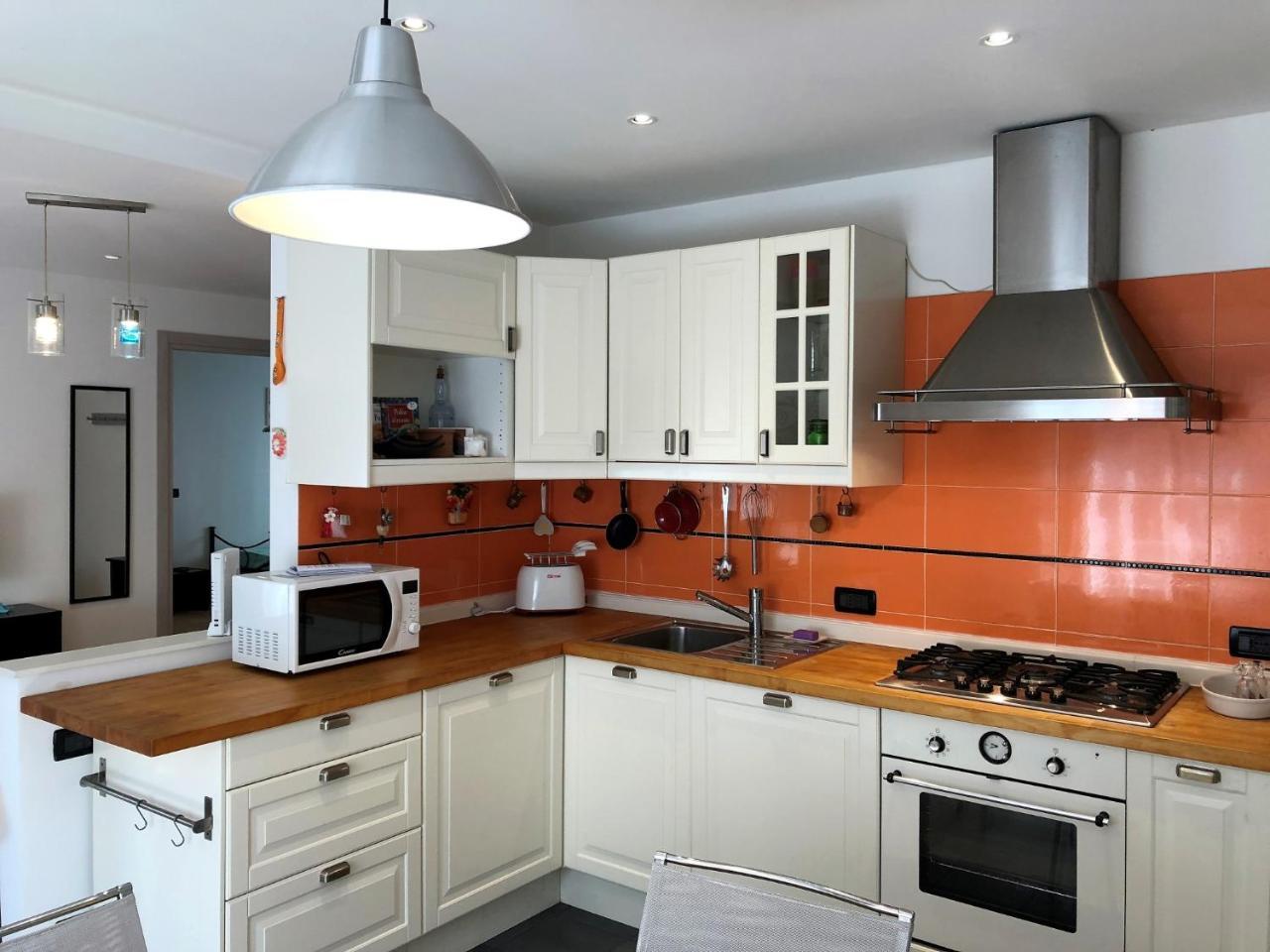 House Claudia By Holiday World Apartment Генуа Екстериор снимка